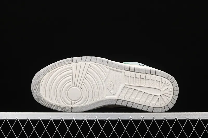 All categories Air Jordan Jordan series basketball shoes Air Jordan 1 High Z version Air Jordan 1 Zoom Air CMFT “Easter” AJ1 Joe 1 Macaron Easter Egg CT0979-101